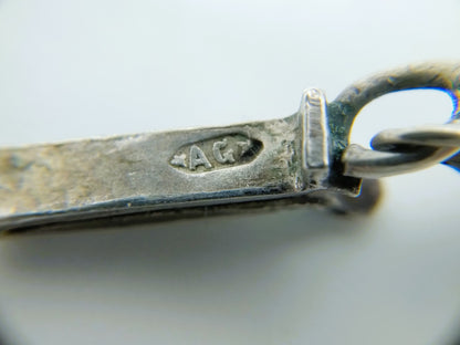 Boerengranaten ketting met een zilveren bolslot, A. de Groot, Schoonhoven, 67 cm