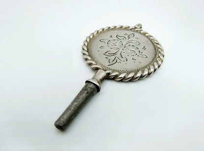 Zilveren horlogesleutel, 19e eeuws