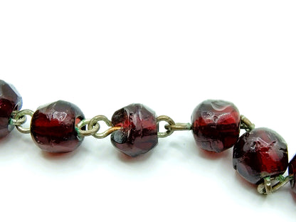 Garnet necklace with a silver clasp, 75 cm