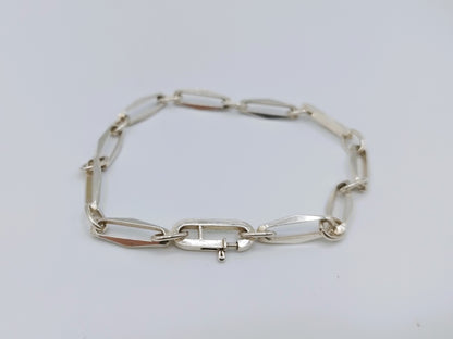 Zilveren 'close forever' armband, 17 cm