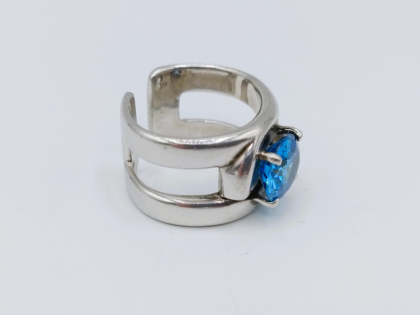 Zware zilveren ring met onyx, EDEN, 21 mm