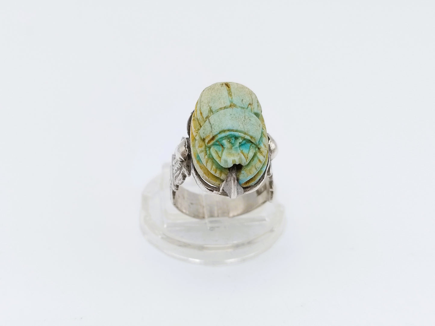 Zilveren scarabee ring, Egypte, 16 mm