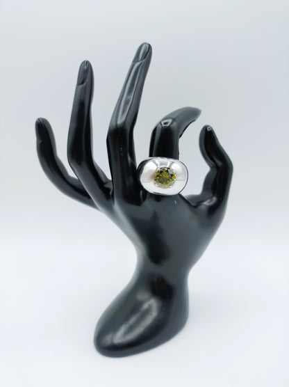 Zware zilveren ring met groene steen, EDEN, 19.5 mm