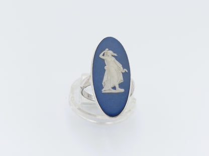 Silver cameo ring, Wedgwood &amp; Sons Ltd, 17 mm