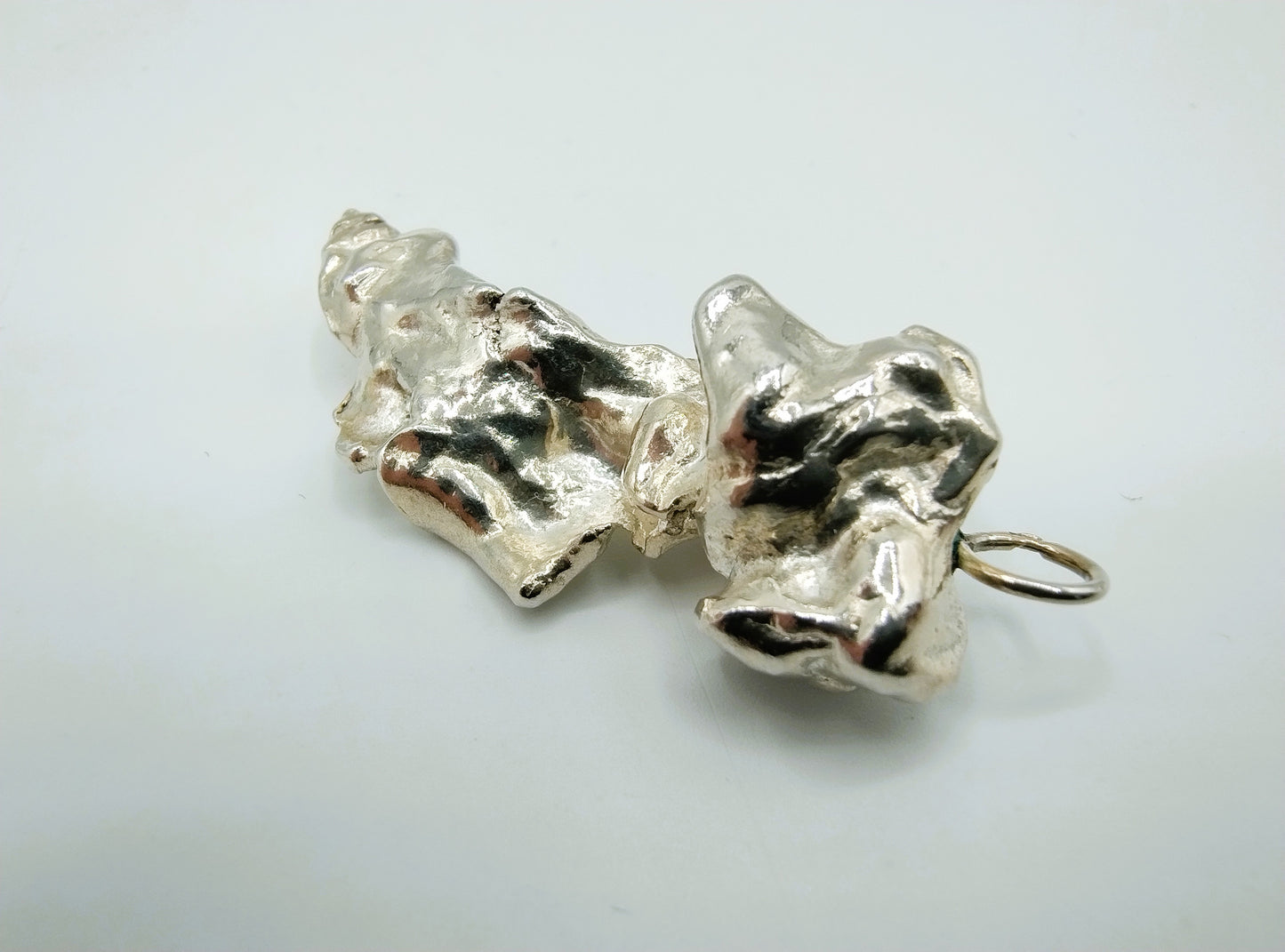 Zilveren nugget hanger