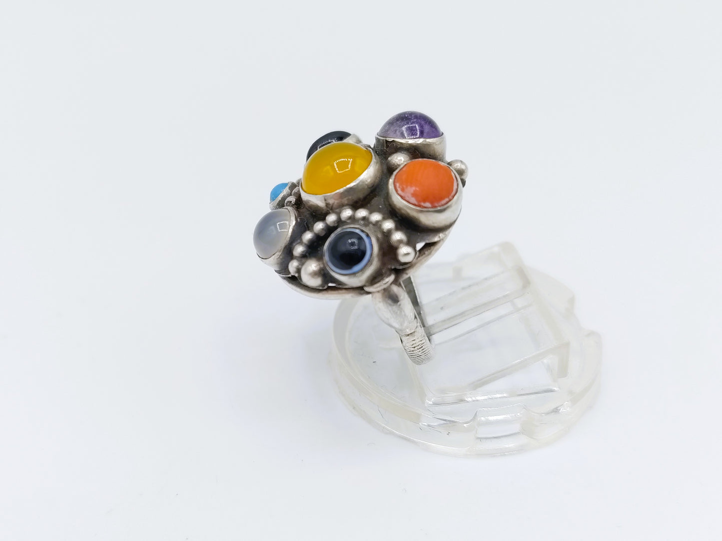 Silver ring with various colored stones, 16 mm