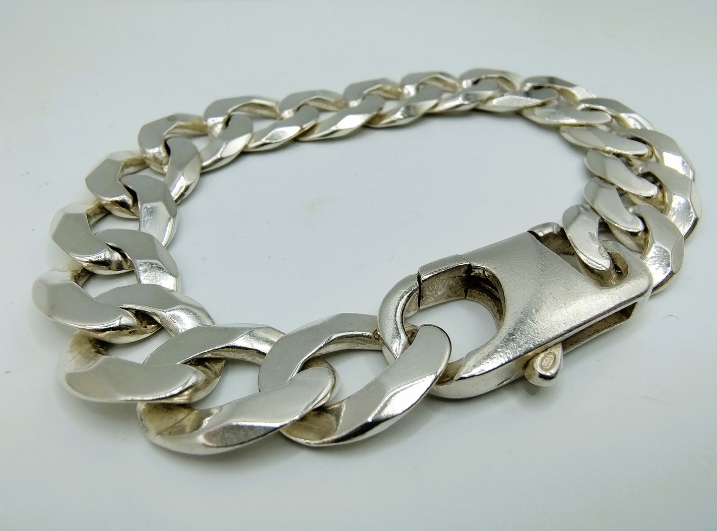 Robuuste zilveren herenarmband, 22 cm