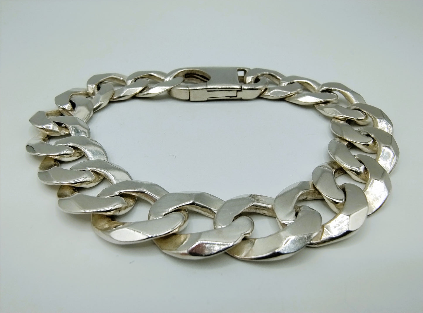 Robuuste zilveren herenarmband, 22 cm