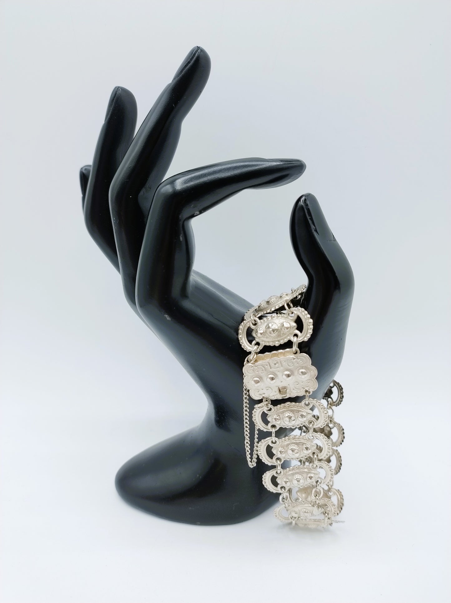 Friese zilveren klederdracht armband, 22,5 cm