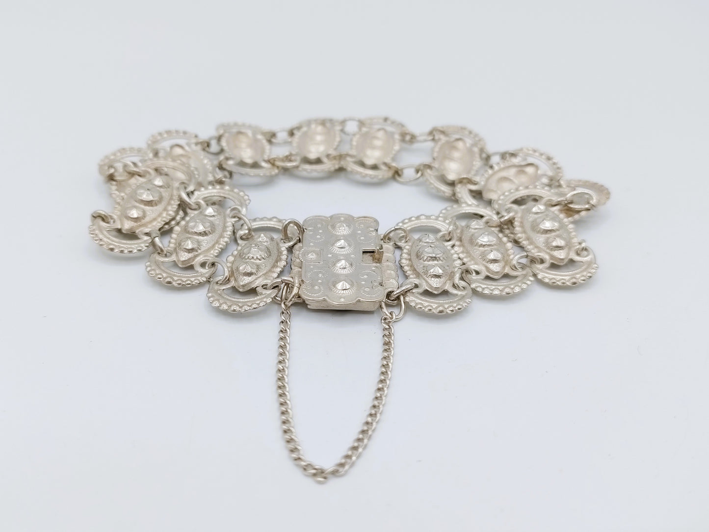 Friese zilveren klederdracht armband, 22,5 cm