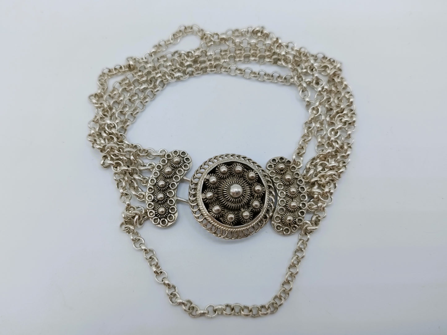 Silver bracelet, jasseron link, Zeeland button, 21 cm