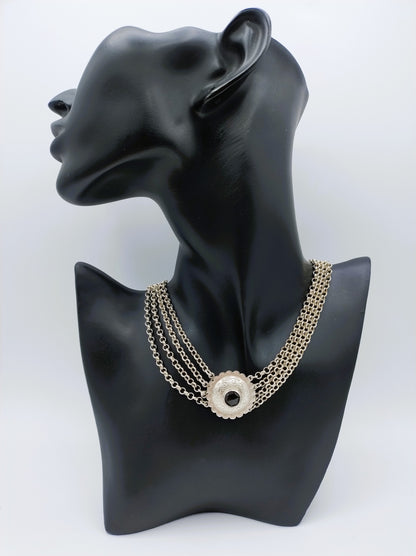 Silver chain with jasseron link on a silver clasp with garnet, 40 cm