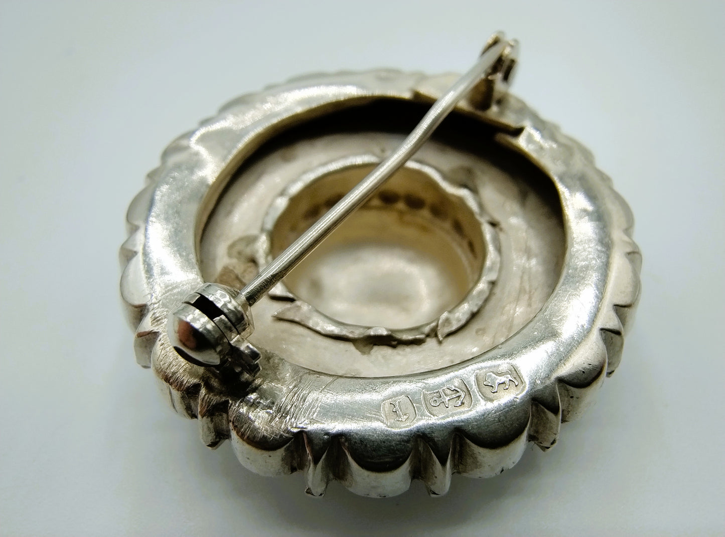 Zilveren broche, Birmingham, 1885