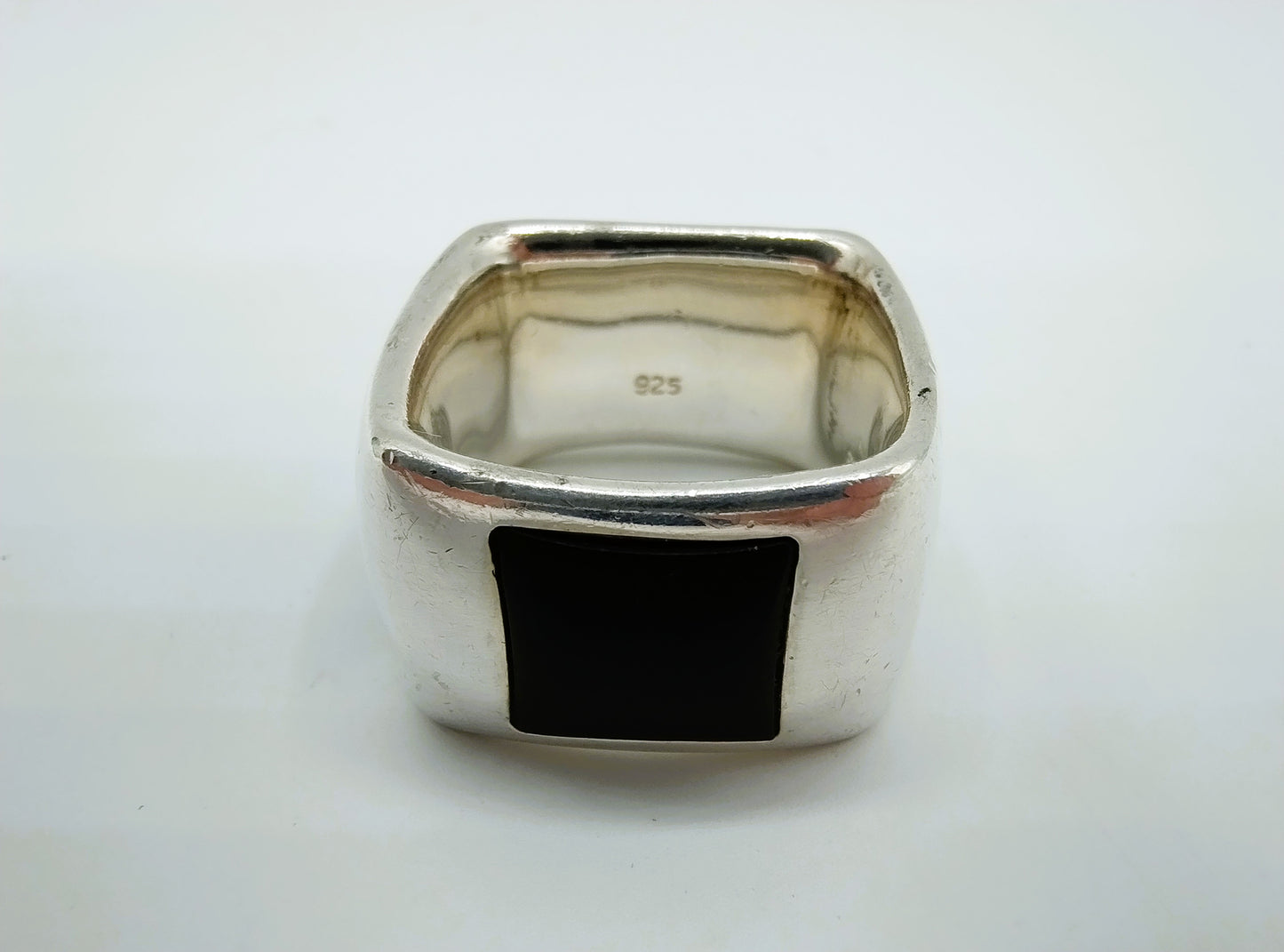Zware zilveren Esprit ring met onyx, 19 mm