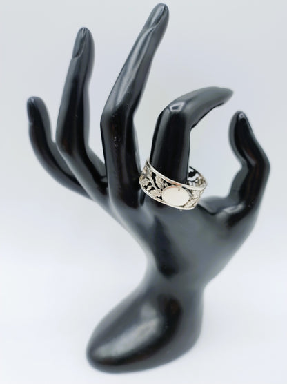 Zilveren herenring met opengewerkt decor, 25 mm