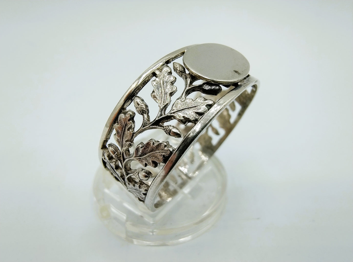 Zilveren herenring met opengewerkt decor, 25 mm