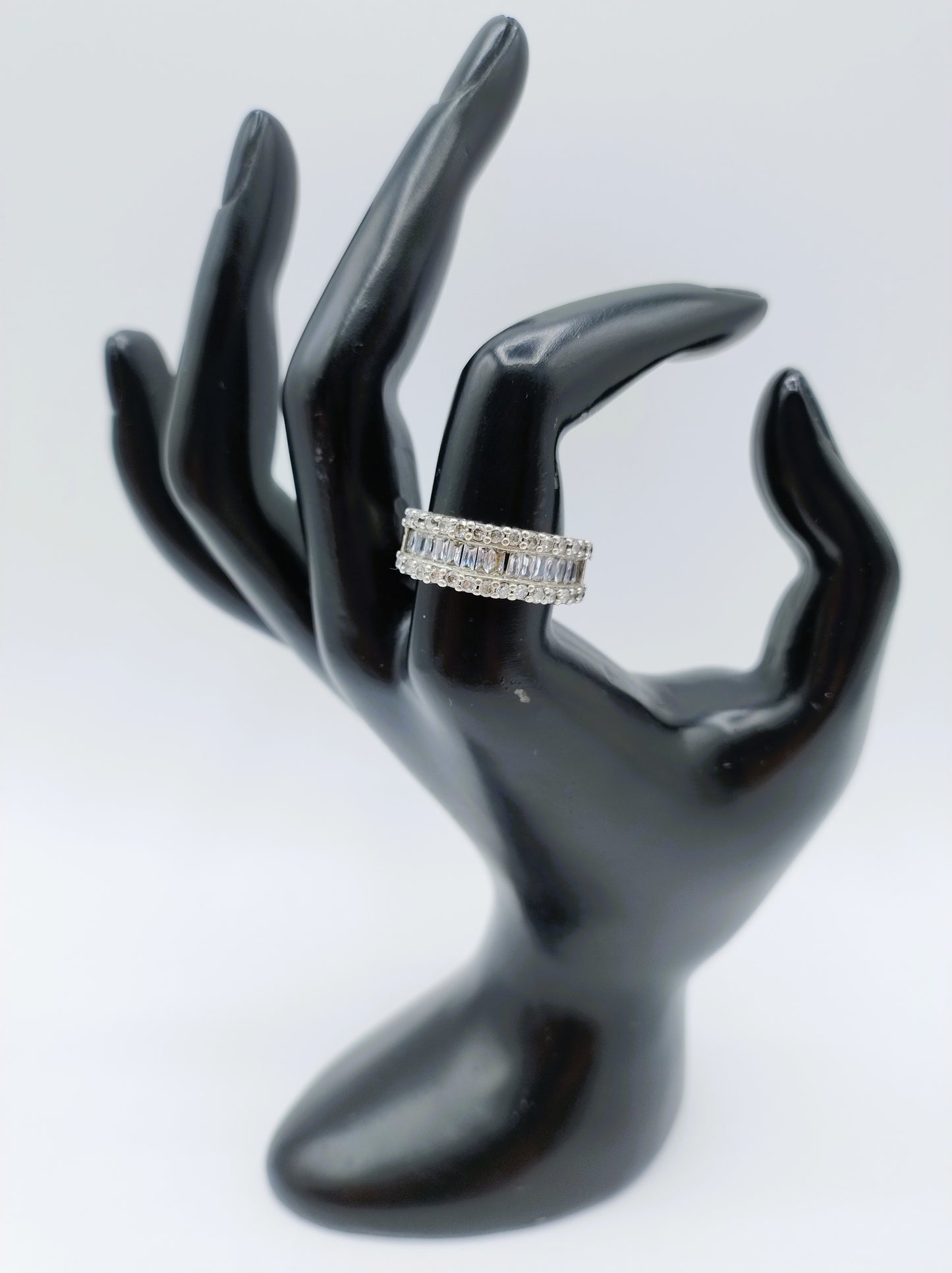 Zilveren ring met zirkonia, 19 mm