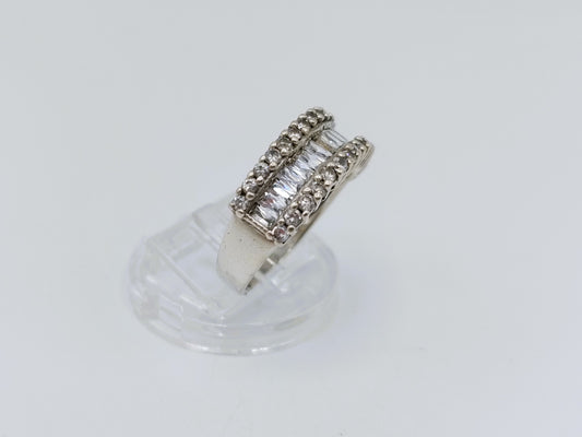 Zilveren ring met zirkonia, 19 mm