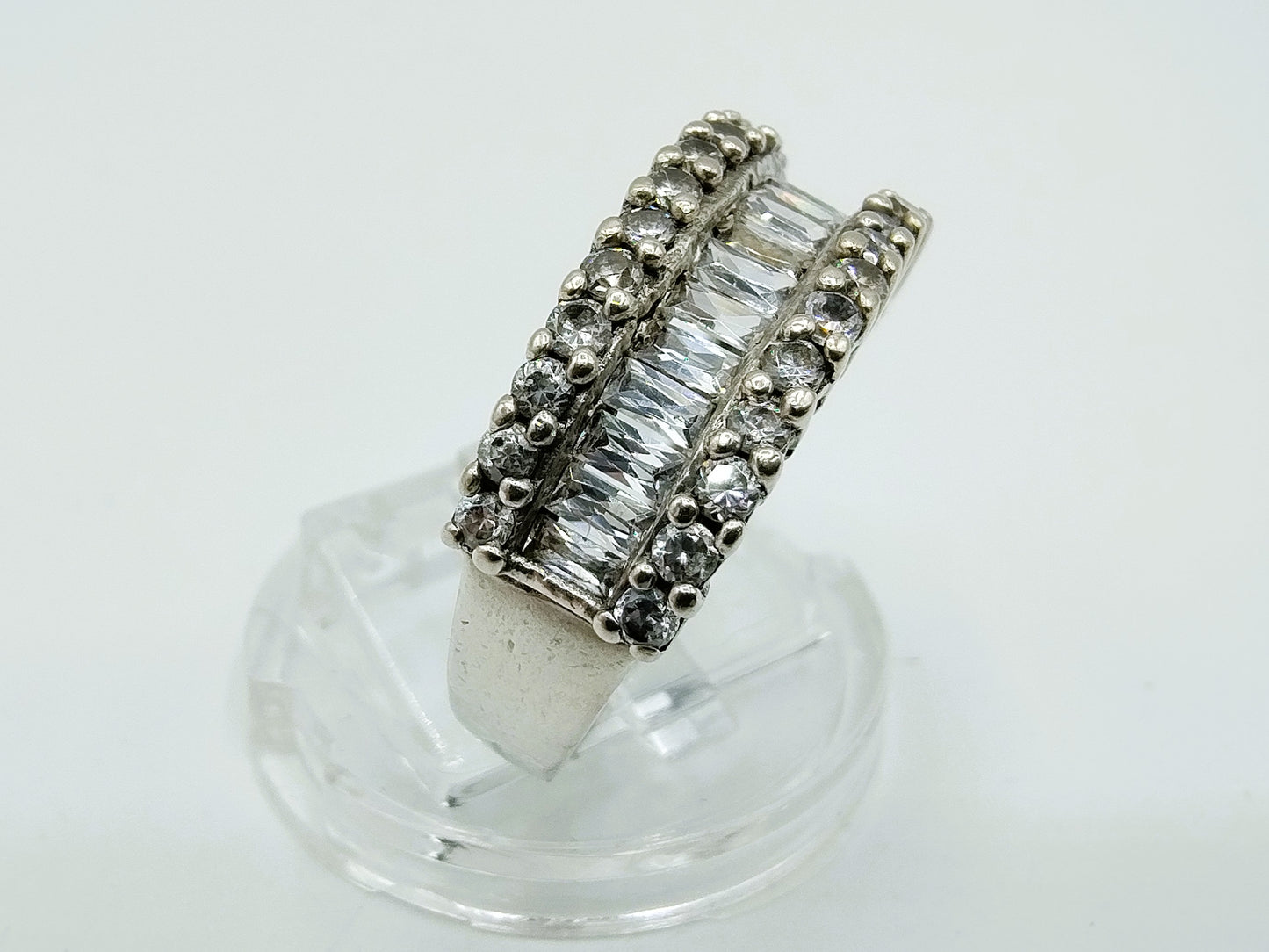 Zilveren ring met zirkonia, 19 mm