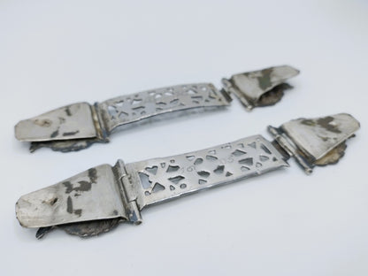 2 Zilveren Bijbelsloten, Empire, J. van der Geest, Almenum, 1805