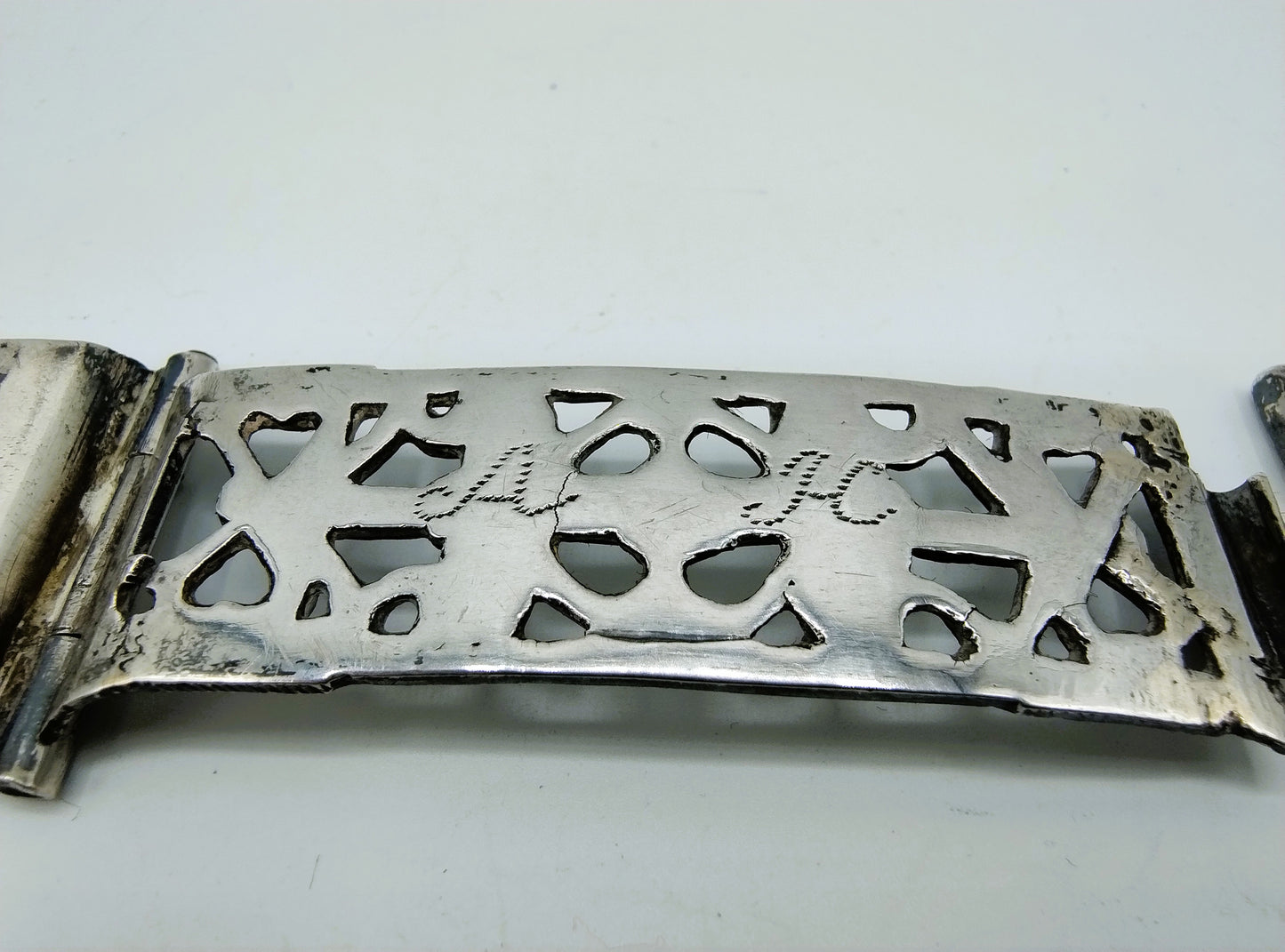 2 Zilveren Bijbelsloten, Empire, J. van der Geest, Almenum, 1805