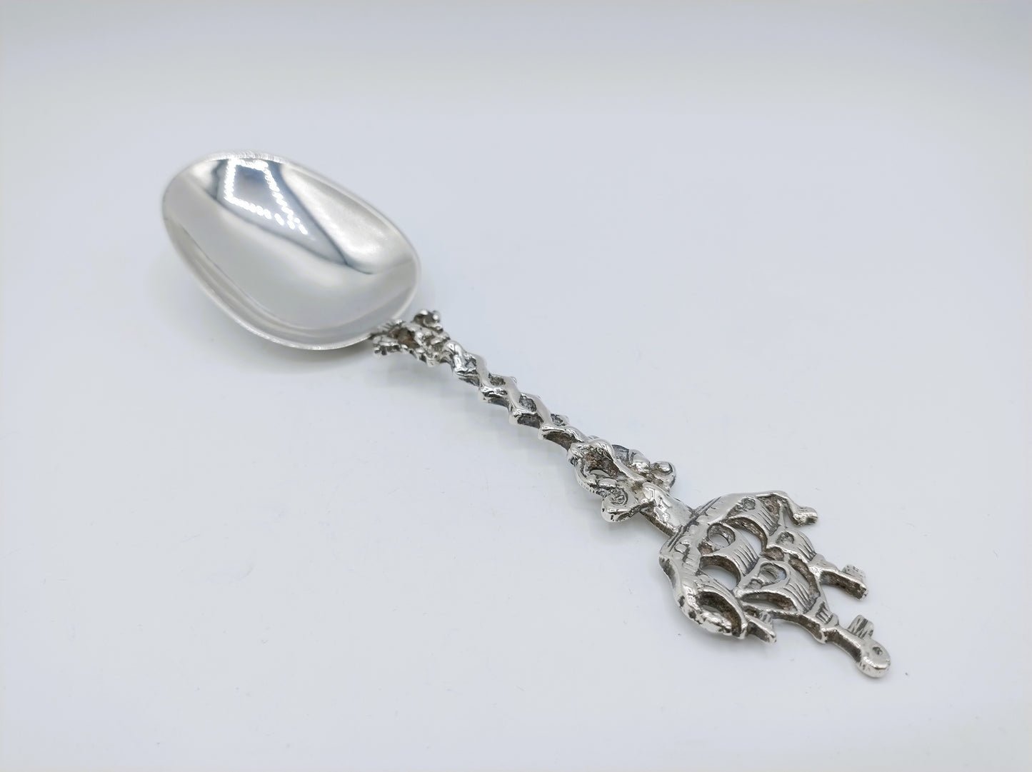 Zilveren huwelijkslepel, L.S. Hoornstra, Kollum, 18e eeuws