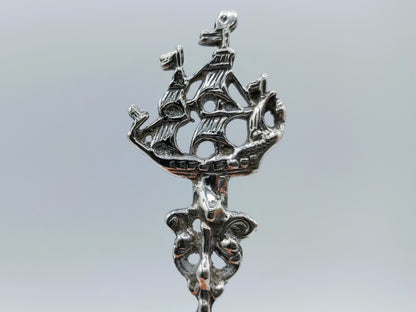 Zilveren huwelijkslepel, L.S. Hoornstra, Kollum, 18e eeuws