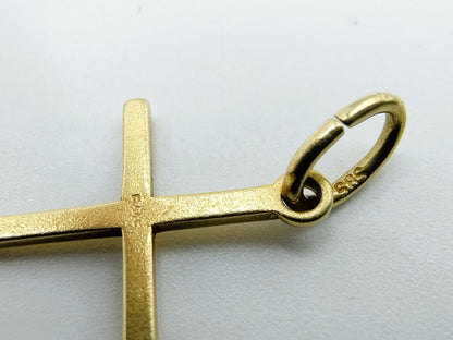 14 Karaats gouden kruis hangertje