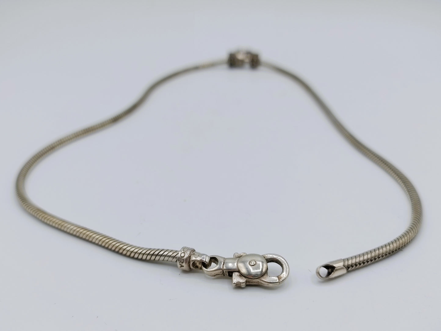 Zilveren slangenketting met hanger, Tedora, 46 cm