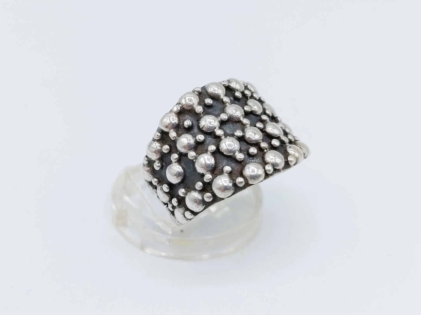 Silver design ring, 17 mm