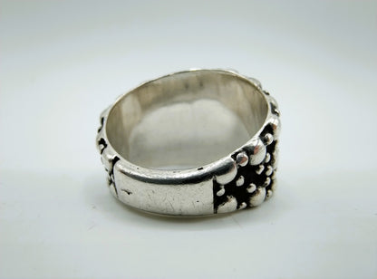 Silver design ring, 17 mm