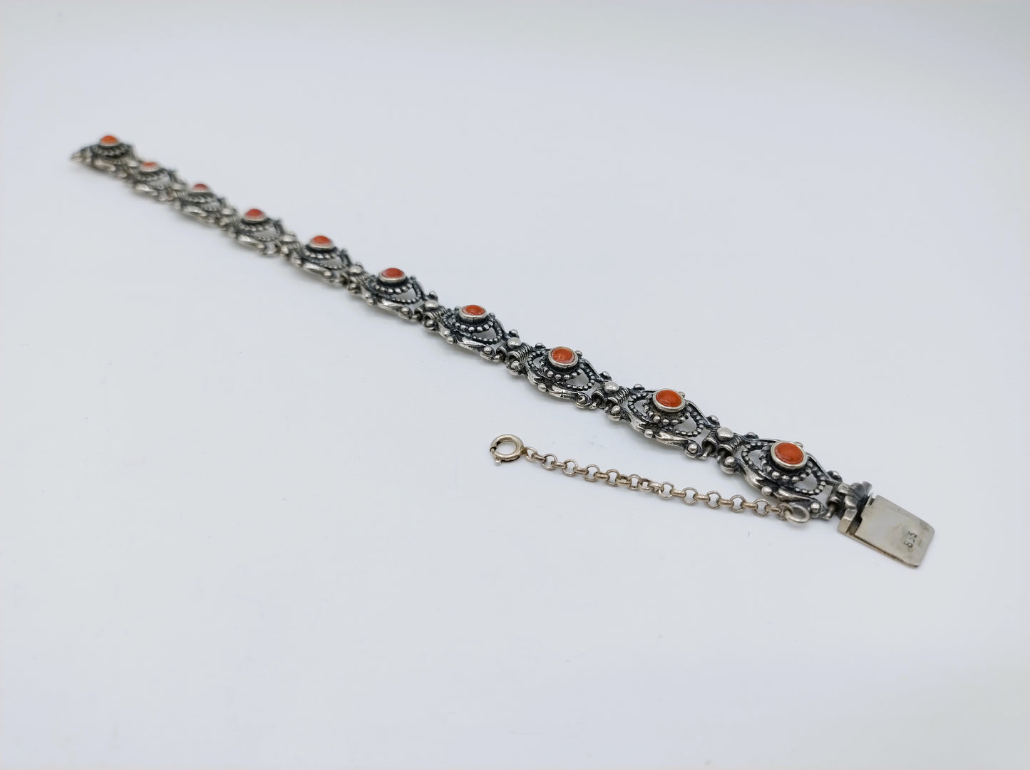 Silberarmband mit Blutkoralle, 18 cm