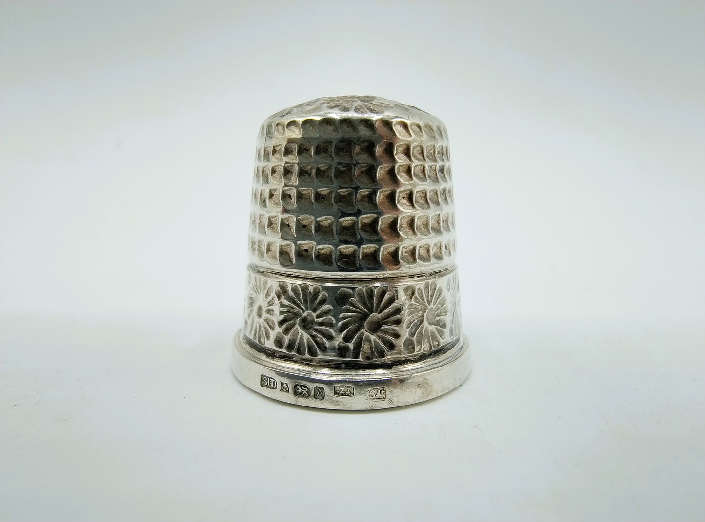 Silver Thimble, England