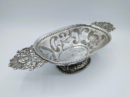 Friese zilveren brandewijnkom, 18e eeuws