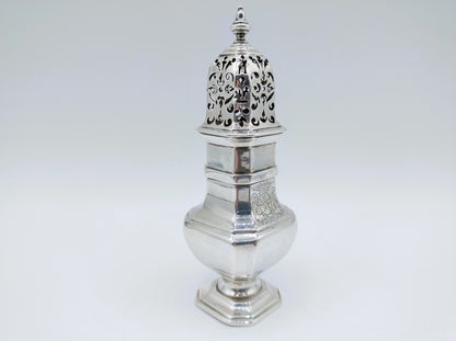 Zilveren olie- en azijnstel incl. strooibus, J. Logerath I, Den Haag, 1737