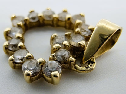 Goldener Herzanhänger mit Zirkonia