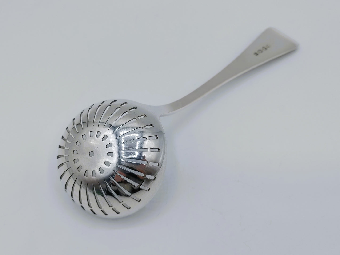 Silver sprinkling spoon, J.M. van Kempen &amp; Zn, Voorschoten, 1919