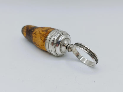 Silver decorative cork