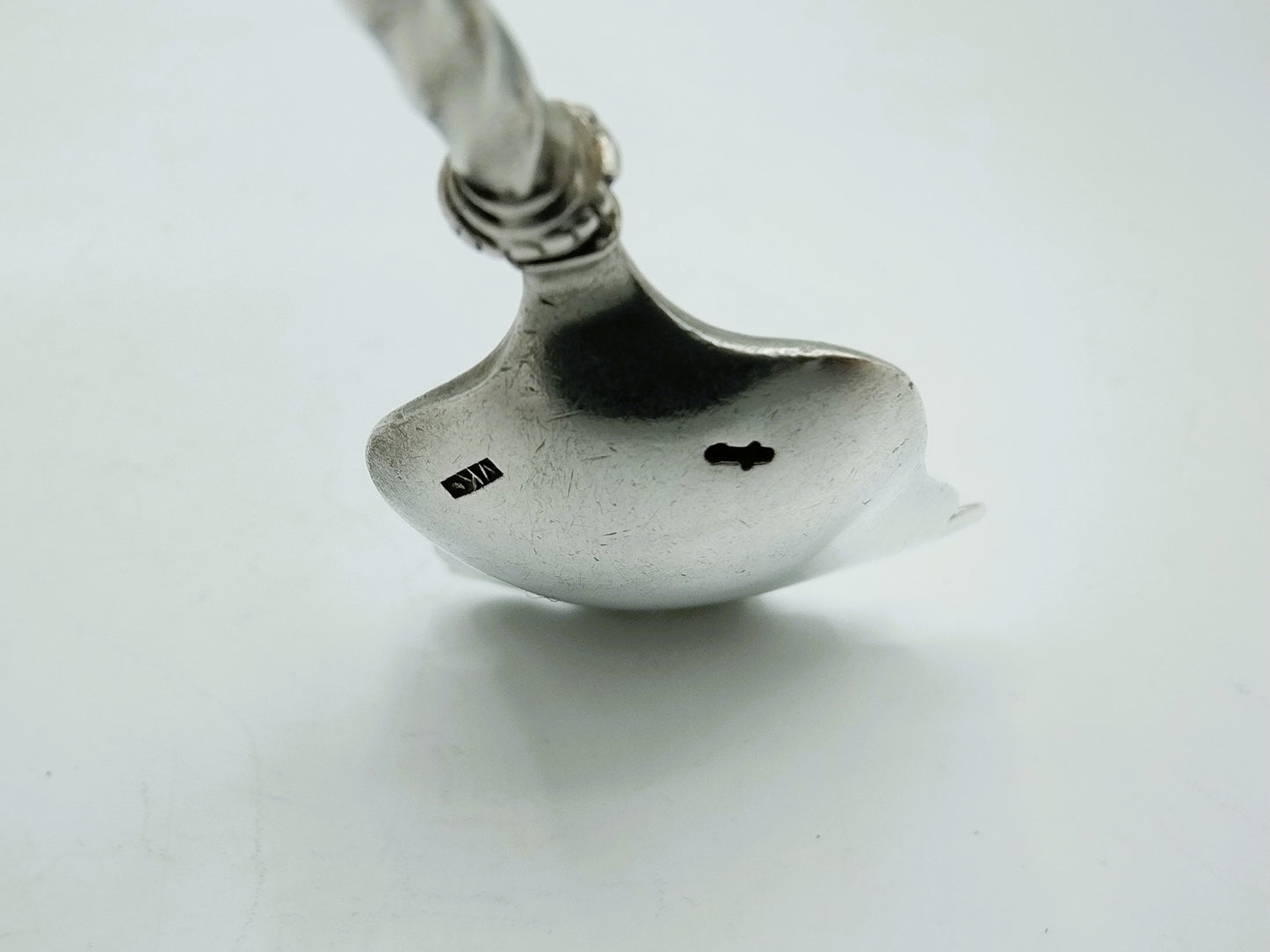 Silver sugar spoon, J.M. van Kempen Company, Voorschoten, ca. 1900