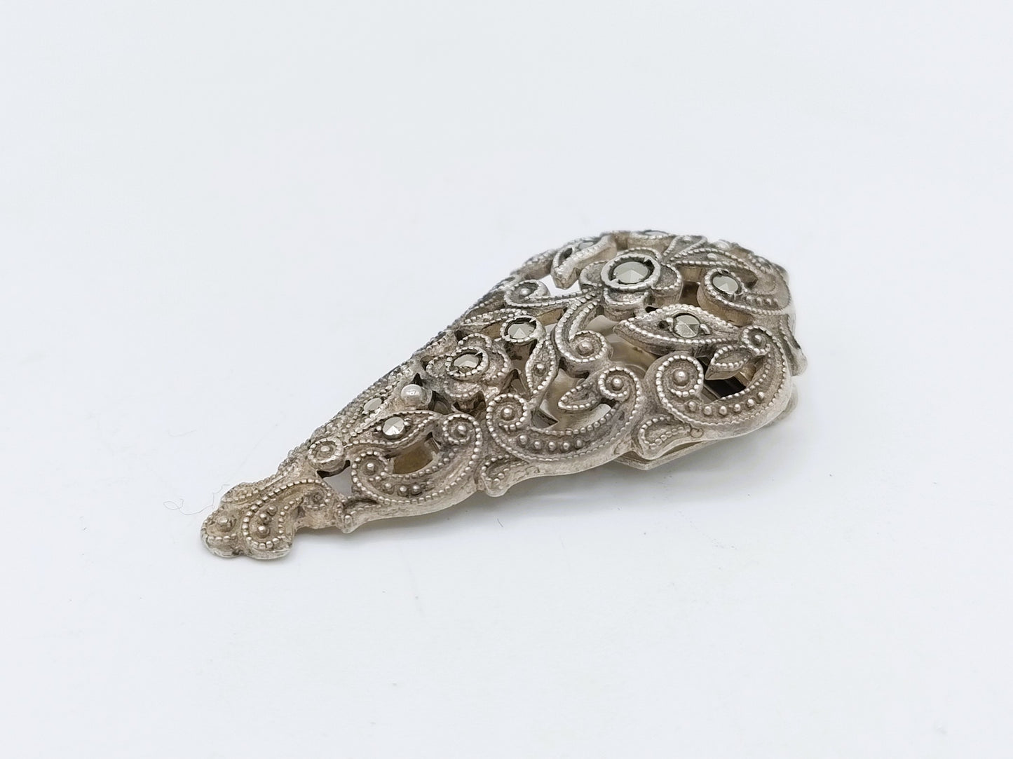 Silver clip brooch with marcasite