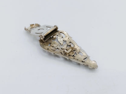 Silver clip brooch with marcasite