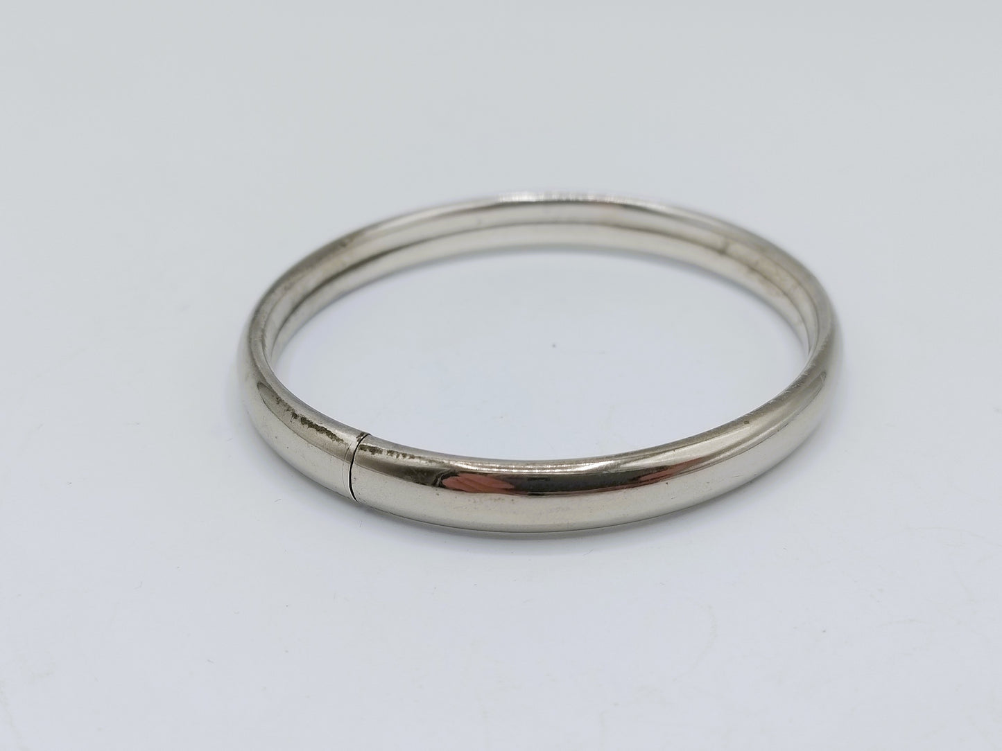 Silver slave bracelet, 835