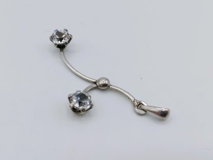 Silver design pendant with 2 zirconias