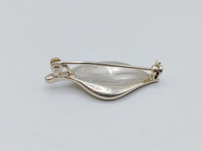Silver leaf brooch, partly gilded
