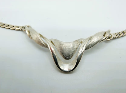 Silver necklace with pendant, 44 cm