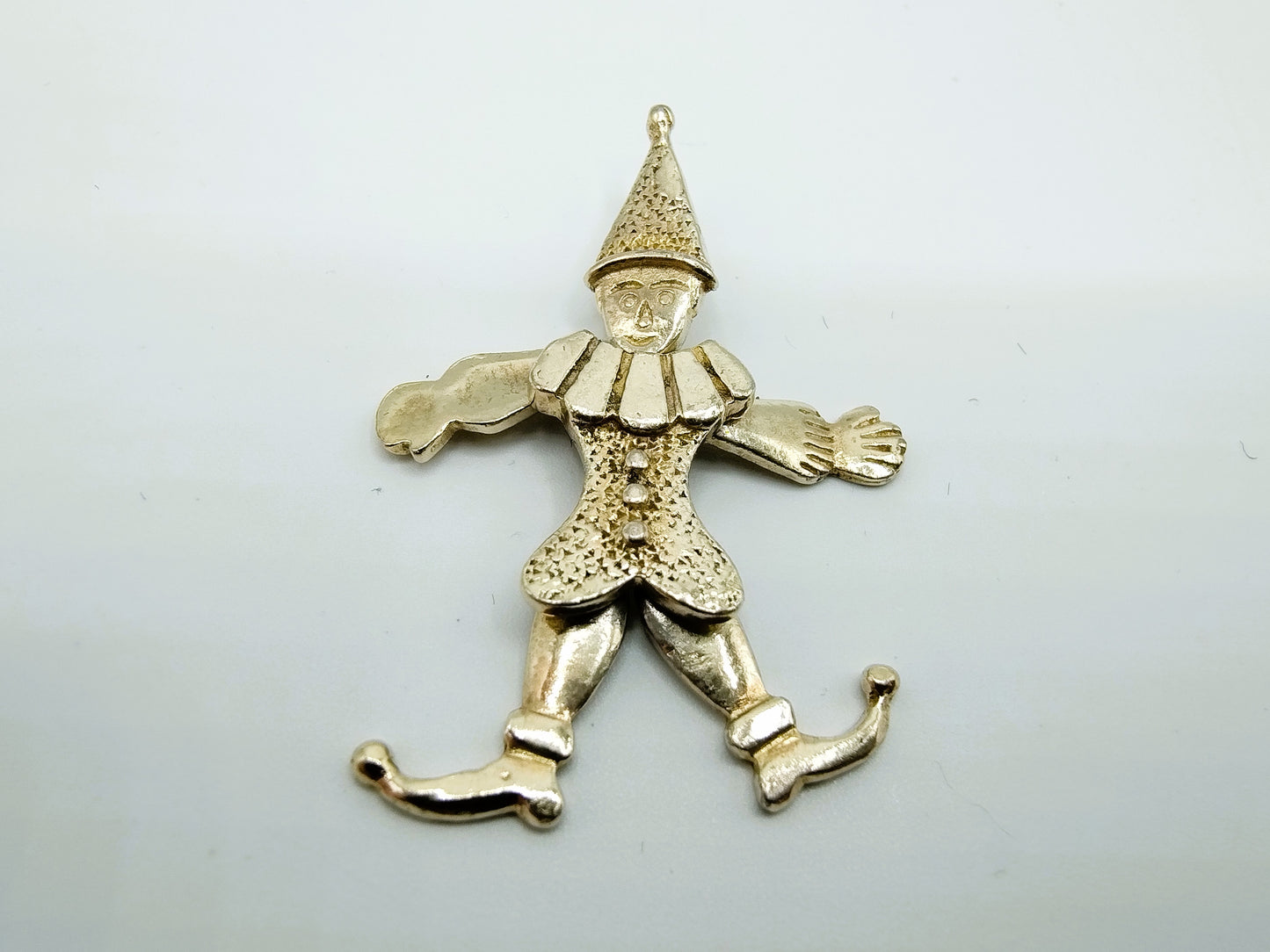 Silver clown pendant with movable parts