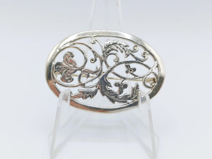Silver brooch, GJ van den Bergh, Schoonhoven