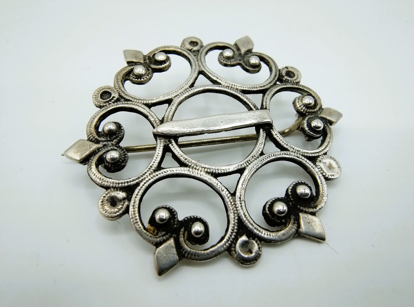 Silver brooch, GJ van den Bergh, Schoonhoven