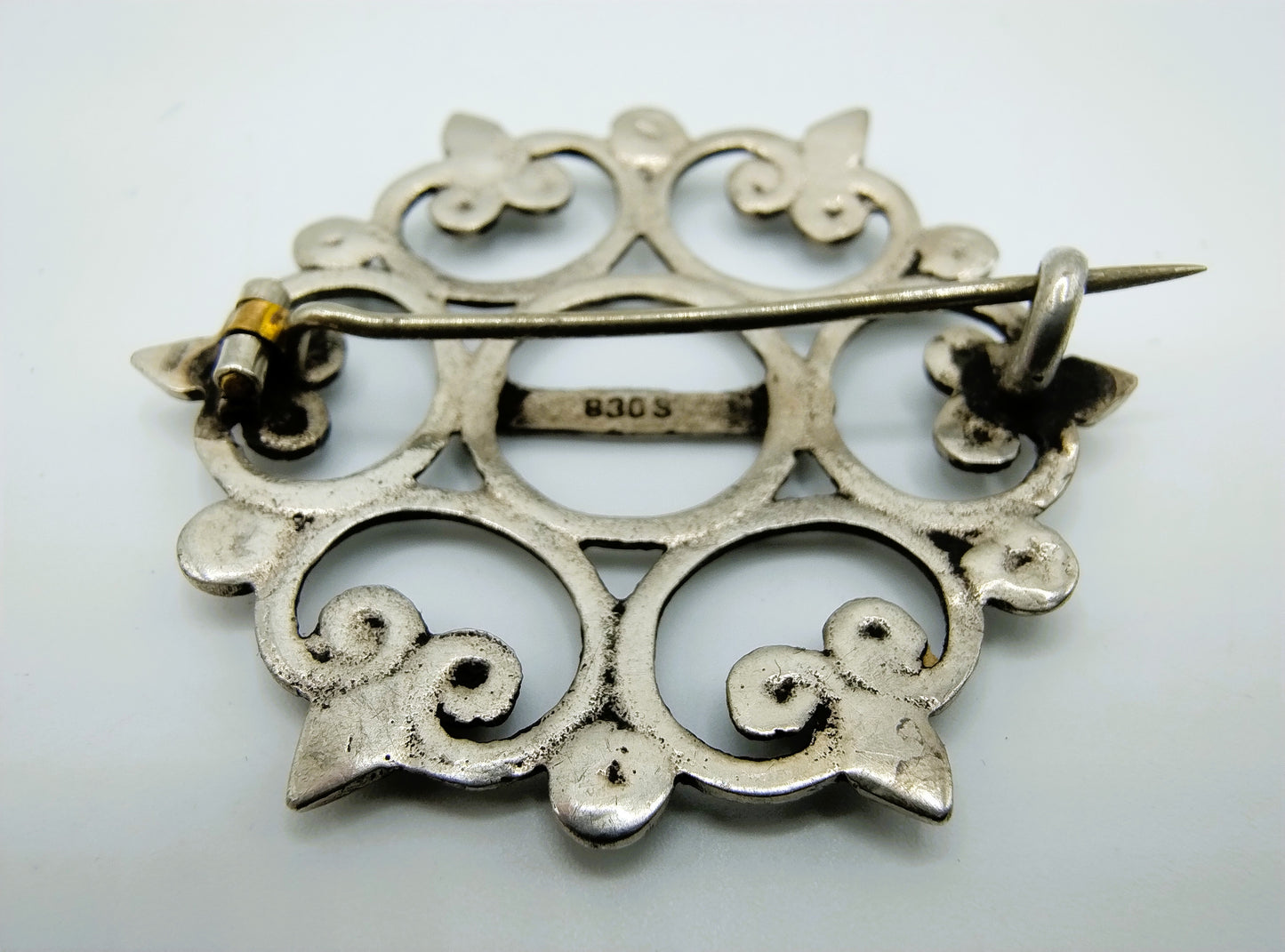 Silver brooch, GJ van den Bergh, Schoonhoven