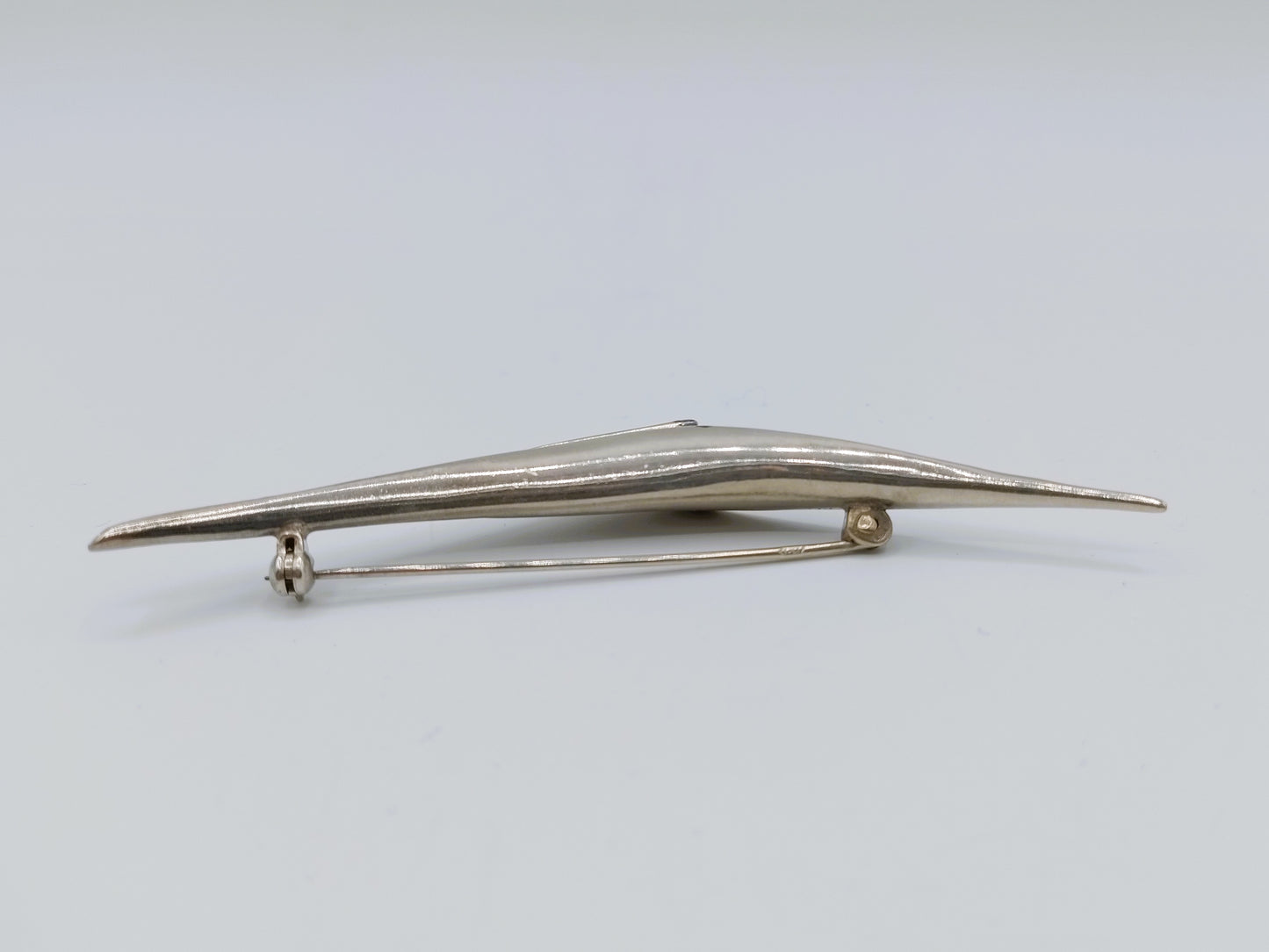 Silver brooch, GJ van den Bergh, Schoonhoven